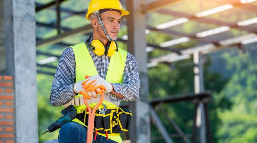 Expert Emergency Roof Repairs services in Bushnell, IL